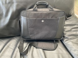 Fekete HP laptop táska