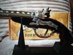 1771 Roer lighter öngyújtó párduc