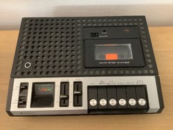 SANYO M2502U kazettás magnó