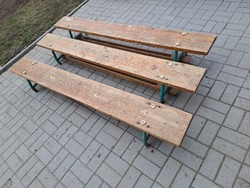 Iskolai tornatermi pad