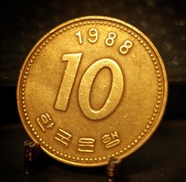 Dél-Korea 10 won, 1988 B05G4