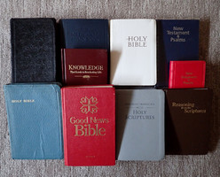 Régi vintage 10 db biblia szentkönyv vallási egyházi szent könyv csomag gyűjtemény angol metodista