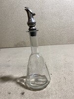 Dekanter, kiöntő üvegből, régi, vastagfalú, 23 x 8 cm-es. 3350