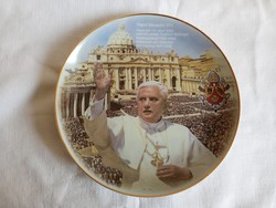 Falitányér porcelán BENEDEK PÁPA XVI. 19cm No1