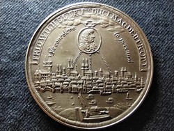 Brandenburgi Frigyes Vilmos Magdeburg városában ezüst érem UV 49mm 29,13g