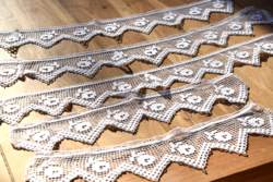 Régi Antik Gyönyörű kézi horgolt filé polc csík 5 db