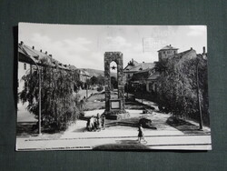 Képeslap,Gyöngyös,Lenin út,Szovjet hősi emlékmű,park látkép részlet, 1974-