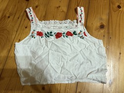 Eladó népviselet , népi ruha , régi ruházat , hímzett atléta