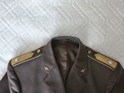 Katonai tiszti egyenruha 1970-80