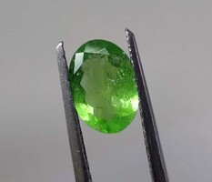Tsavorit gránát - 1,65 ct, 9x6,7x3,5 mm (3347)