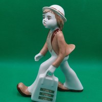 Ritka gyűjtői Gyulafehérvári ( Alba Iulia) porcelán  sétáló fiú figura