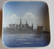 Royal Copenhagen  tálka