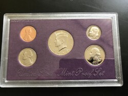 1992 US Proof set in display case