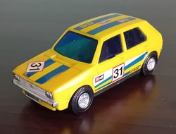Volkswagen Golf, műanyag játékautó Hong Kong