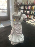 Hollóházi legyezős nő figura