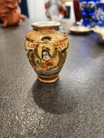 Japán vagy kínai mini váza