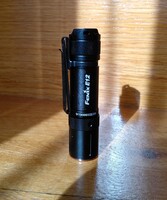 Fenix E12 V2.0 zseblámpa