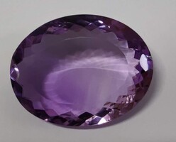 Óriás Ametiszt, 67 ct , 34,3x27x12 mm (3594)