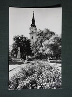 Képeslap,Kiskunmajsa,Róm. kat. templom,emlékmű,park látkép,részlet, 1971-
