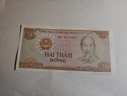 1987-es 200 Dong ,Vietnam UNC