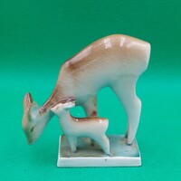 Sinkó András Zsolnay porcelán  Őzek, szarvas figura