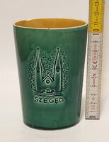 "Szeged" jelzett, szegedi dóm látképes, zöld mázas gránit keménycserép pohár (3380)