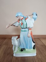 Régi Zsolnay porcelán Sinkó Hazatérő figura