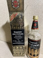 Régi whiskys üveg, Seagram's 100 pipers. 3947