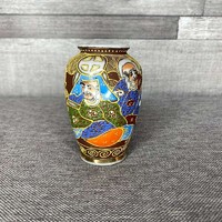Jelzett Satsuma Buddha mintás kézzel festett porcelán kis váza