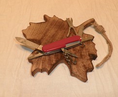 Victorinox bicska. Kés, bicska, tőr, borotva. Kés, bicska, tőr, borotva.
