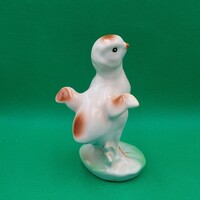 Retro  porcelán  csibe figura