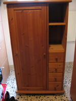 Fenyő komód