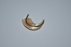 Mother-of-Pearl Brooch