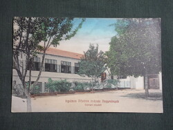 Képeslap,Nagymányok,Irgalmas nővérek intézete,udvari részlet,Fénynyomda Bp. kiadás ,1914-