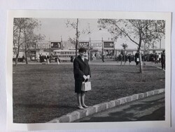Régi fotó a Cirkusz épülete előtt, Városliget  -  1960-as évek közepe
