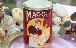 Maggi fémdoboz