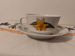 Alföldi nárcisz mintás porcelán teás csésze
