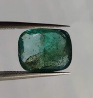 Smaragd - 5,4 ct, 12,5x10,1x5,2 mm (3910)