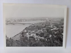 Régi fekete-fehér fotó, Budapest, panoráma a hidakkal 1967