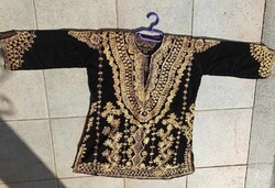 Toughu ing Jumper afrikai népviselet aranyhimzéses bársony ruha