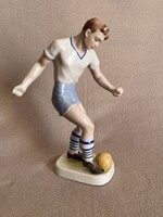Kőbányai porcelán világoskék nadrágos focista figura  (P0001)