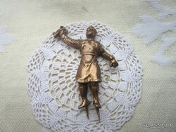 KULCSOS INAS BRONZ FIGURA RÉSZLETGAZDAG  KÉPEK SZERINTI KINÉZETŰ  TALPAZATRA SZERELHETŐ  MÉRET:6,5 C