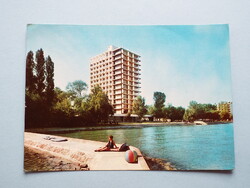 Képeslap (68) - Siófok - Európa Szálló 1960-as évek - (Foto: Bakonyi Béla)
