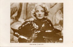 Képeslap: Külföldi színészek, Marlene Dietrich.