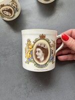 Régi angol II. Erzsébet királyné jubileumi porcelán csésze, bögre, koronázási emlék jubileumi bögre