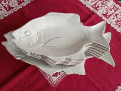 Ritka fehér porcelán hal formájú kínáló készlet a jó hangulatú halas vacsorákhoz!