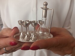 Silver display case liquor set, with certificate