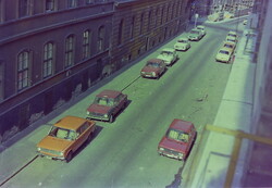 Régi fotónegatívok 20db  Budapest, Mátyás utca  VW Golf 1, utcaképek 1980-as évek