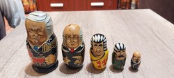 Orosz vezetőket ábrázoló matrjoska, matrioska baba