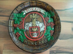 Tokaj,hordóvég falidísz